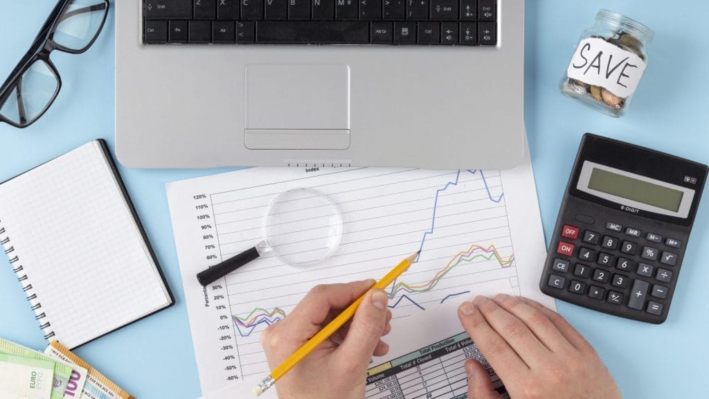 Računovodstvo u Beogradu – finansijska analiza i upravljanje budžetom uz korišćenje računara, kalkulatora i poslovnih izveštaja.