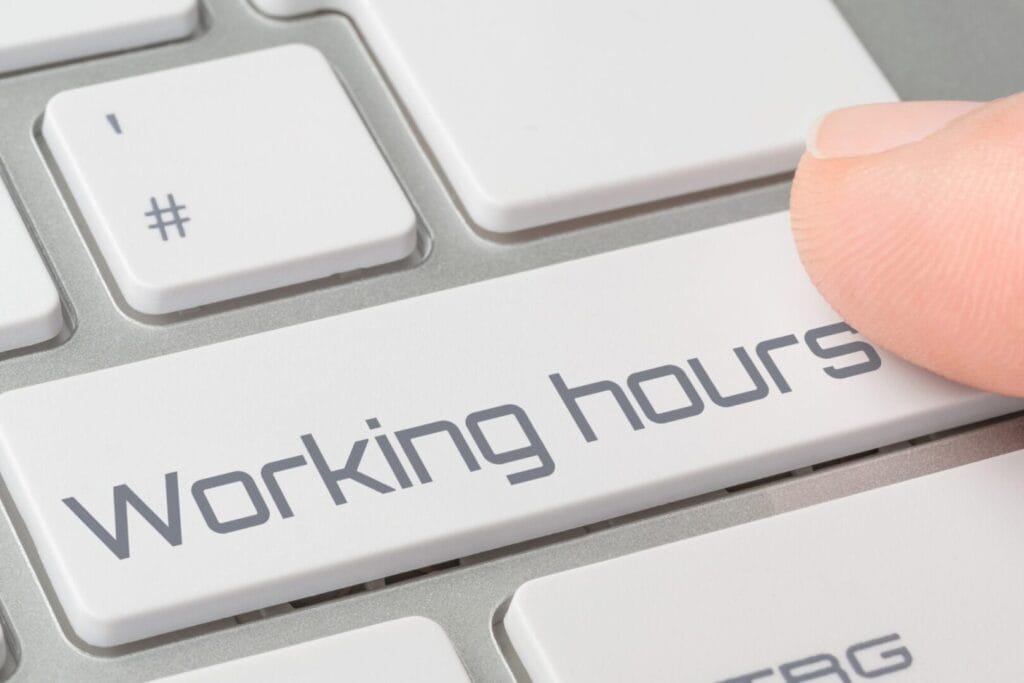 Radni sati kao osnov za obračun naknade tokom trudničkog bolovanja