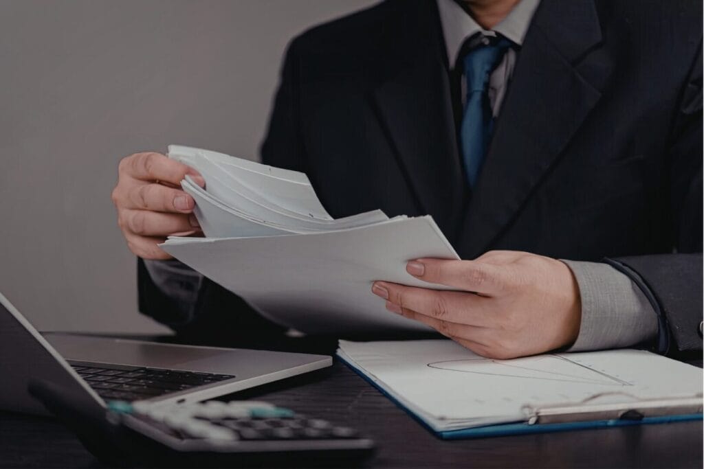 Administrativna obrada dokumentacije za naknadu troškova pogrebnih usluga u slučaju smrti zaposlenog